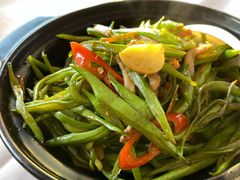 砂锅扁豆炒肉丝-峨嵋酒家(德内店)