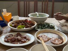 -山里人家土菜馆(茅山店)