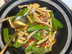 -鹊华居·地道鲁菜·海鲜·融合味(大明湖店)