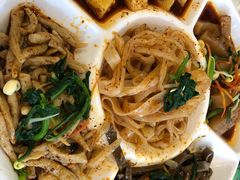 小吃五拼-令氏家外家周秦食府(高新店)