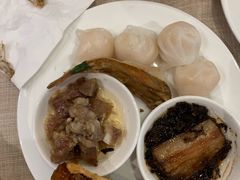 -东方红海鲜百汇(国际大厦店)