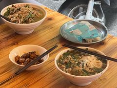 -文山荷鲜居(翠湖店)