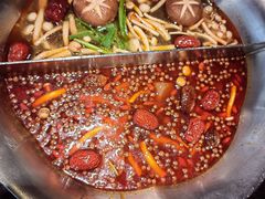 -湊湊火锅·茶憩(南京东路悦荟店)