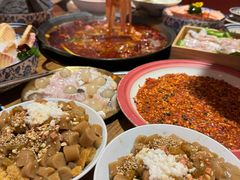 -旧街市鲜货老火锅(大光路店)