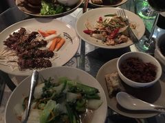 -Cau Go Vietnamese Cuisine
