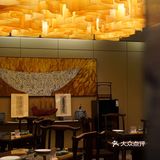 狮子山上，阅江楼旁，宝藏级别的餐厅，雕栏玉砌醉东风