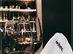 -wineapp葡萄酒餐吧(外滩金融中心店)
