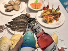 -领鲜活海鲜榴莲自助火锅(东门店)