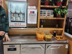 -南城香·饭香串香馄饨香(青年路店)