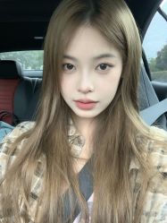 -丝语萱形象