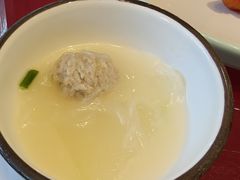 -鸿亨泰杂鱼馆(港馨家园店)