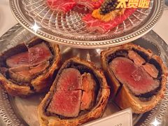 M9和牛惠灵顿-壳里西餐厅Coquille Seafood Bistro(蒙自路店)