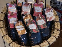 零售区-星巴克臻选(惠州华贸天地1楼店)