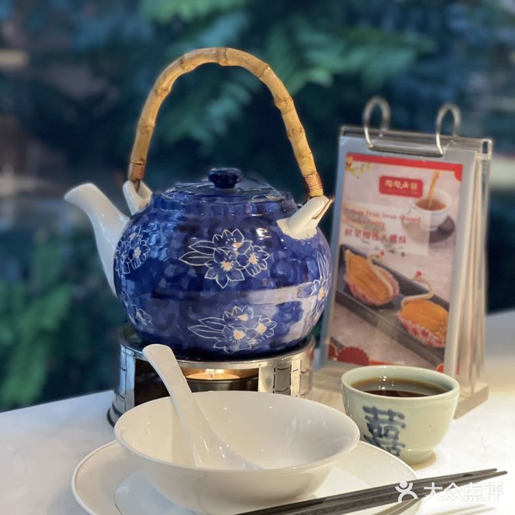 我告诉你,广州最好吃的陶陶居在哪里?