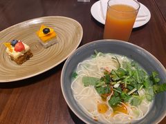 -上海虹桥祥源希尔顿酒店