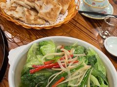 -侠成水上农庄(工业大道店)