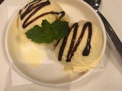 -WOLFGANG PUCK KITCHEN & BAR(迪士尼小镇店)