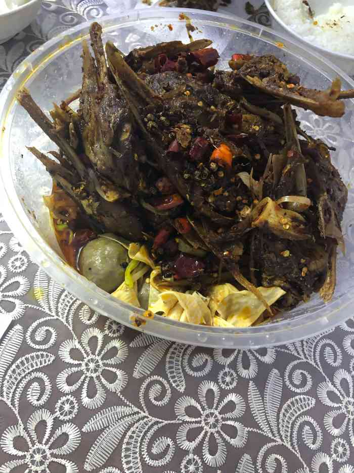 子非鱼音乐餐厅·纸包鱼干锅鸭头