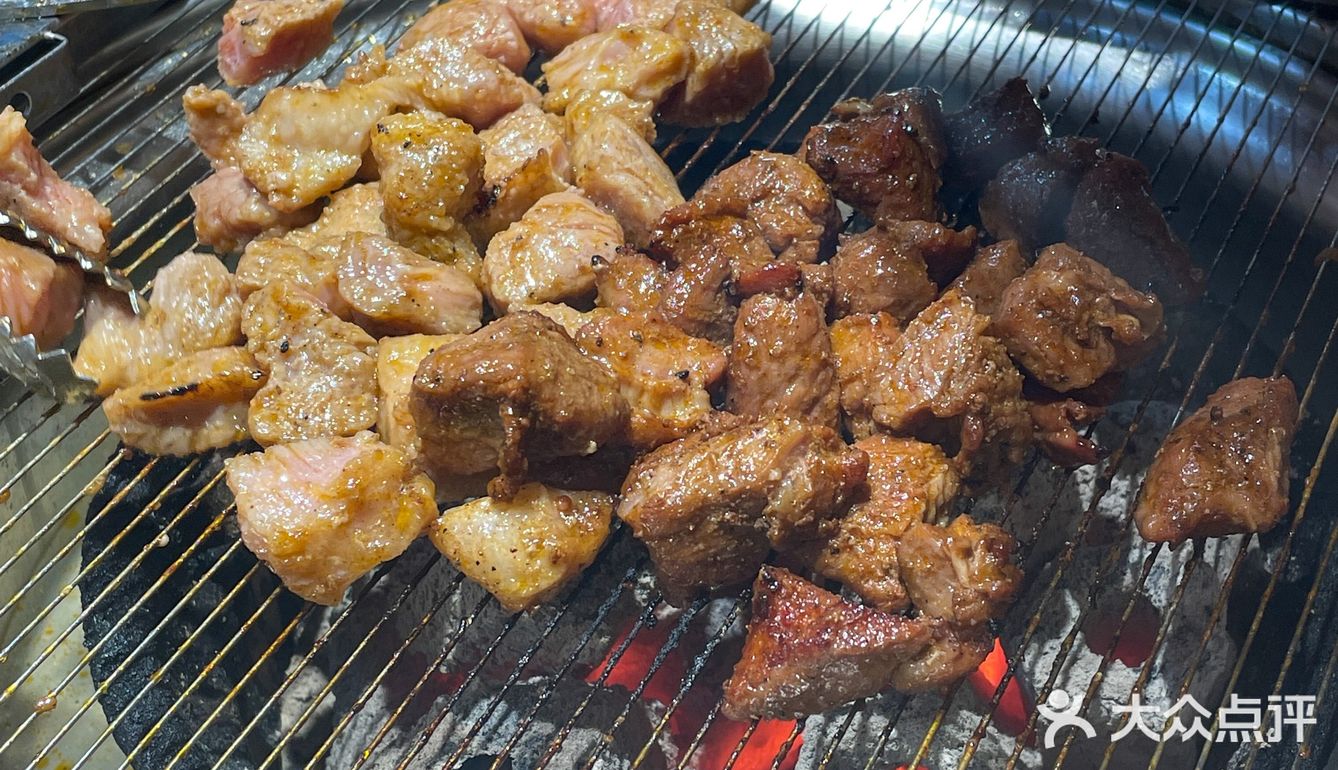 分量超大的韩式烤肉，味道也🉑