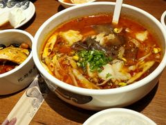 -渝是乎酸菜鱼(龙旗购物中心店)