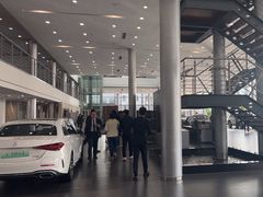 -天津波士信达奔驰4S店(卫津南路店)