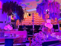 -巴特餐饮6加1音乐餐吧·新疆菜