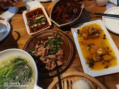 -隔壁老王·家常云南菜(花巷店)