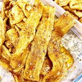 加班必备，蒜香辣条！[胜利]