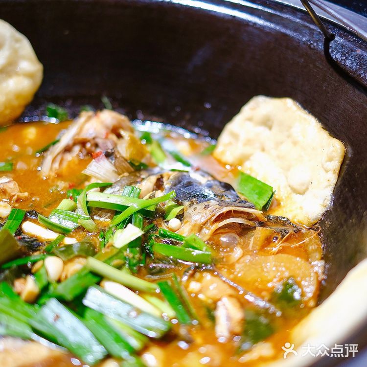 人均60+ | 吃超正宗地锅鸡地锅鱼‼️