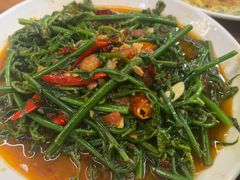 -沐毫傣泐云南菜孔雀宴•手抓饭傣味烧烤(曼听公园店)