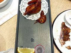 -郑猛记石岐鸽主题餐厅(长江店)