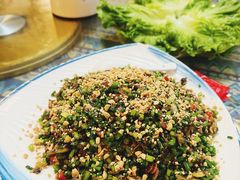 -老崇左特色风味食馆