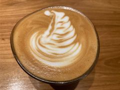 拿铁-Punchline Coffee&Roaster(同济大学店)