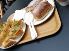 蒜泥法棍-81BAKERY(大学路店)