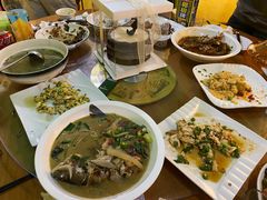 -翁大胖媽媽菜(银海店)