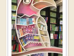 -钟书阁(松江泰晤士小镇店)