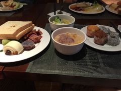 自助早餐-三亚湾红树林度假世界(木棉酒店)
