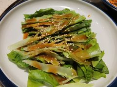 -三人行骨头王火锅(长寿店)