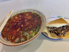 -烤鸭肉夹馍鸭汤店