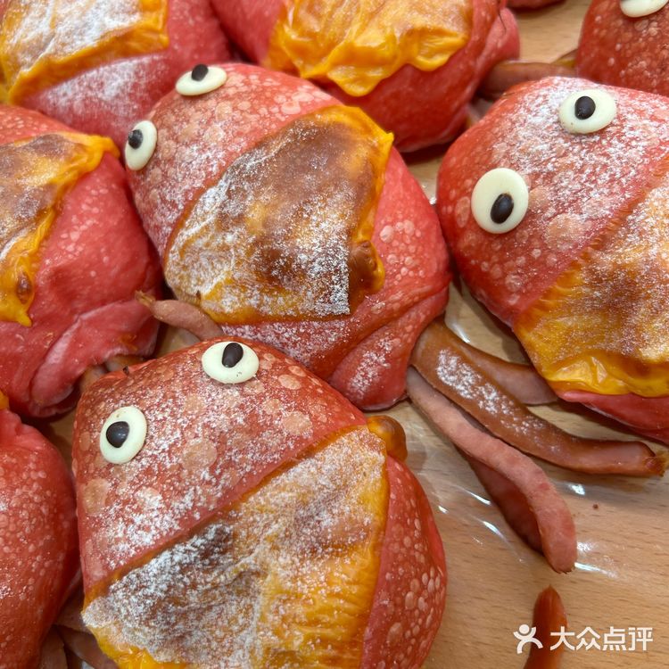 这只墨鱼🦑面包真特别