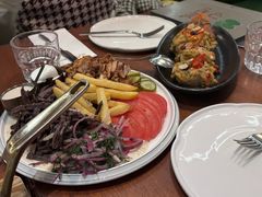 -ELI FALAFEL Lebanese&Mediterranean黎巴嫩美食(富城路店)