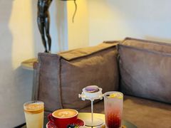 -Me Coffee下午茶艺术空间