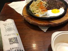 -皇品世家牛排(七一路店)
