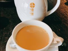 热大红袍燕麦奶茶-湊湊火锅·茶憩(新中关购物中心店)