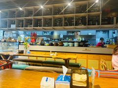 -初念轻轻然(长阳创谷店)