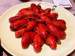 -巴厘龙虾·榜首油焖大虾(音乐学院·沿江酒馆店)