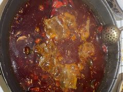 -旧街市鲜货老火锅(大光路店)