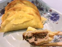 -老新隆牛肉锅贴(新街口店)