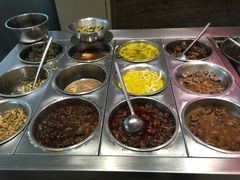 -牛吃草牛肉面(甬港南路店)