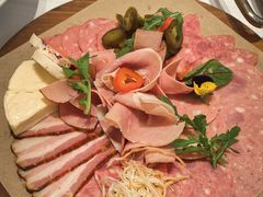 -马克西姆俄罗斯餐厅(通亚街店)